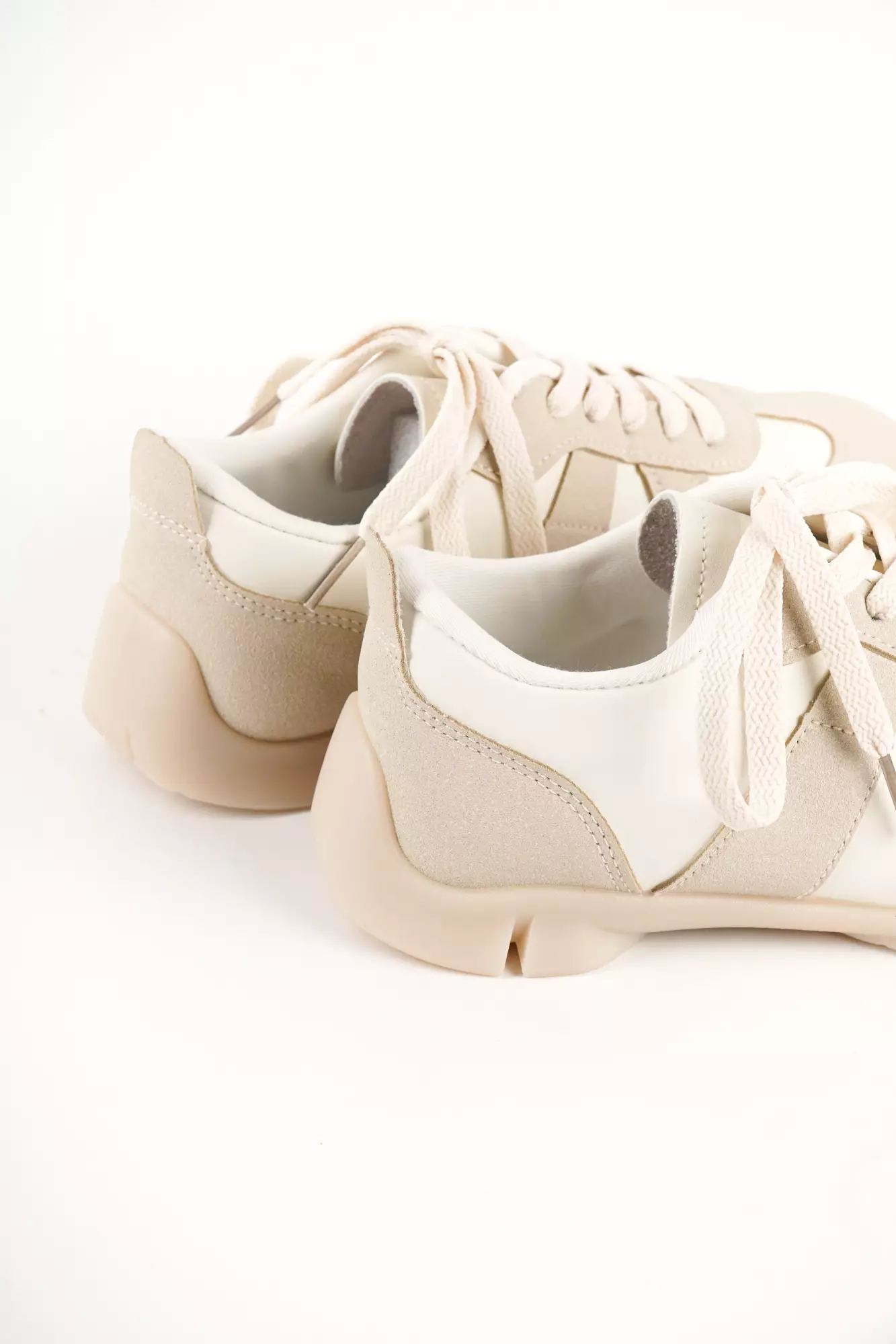 Blow Mino Sneakers Wanita WCBL 0002