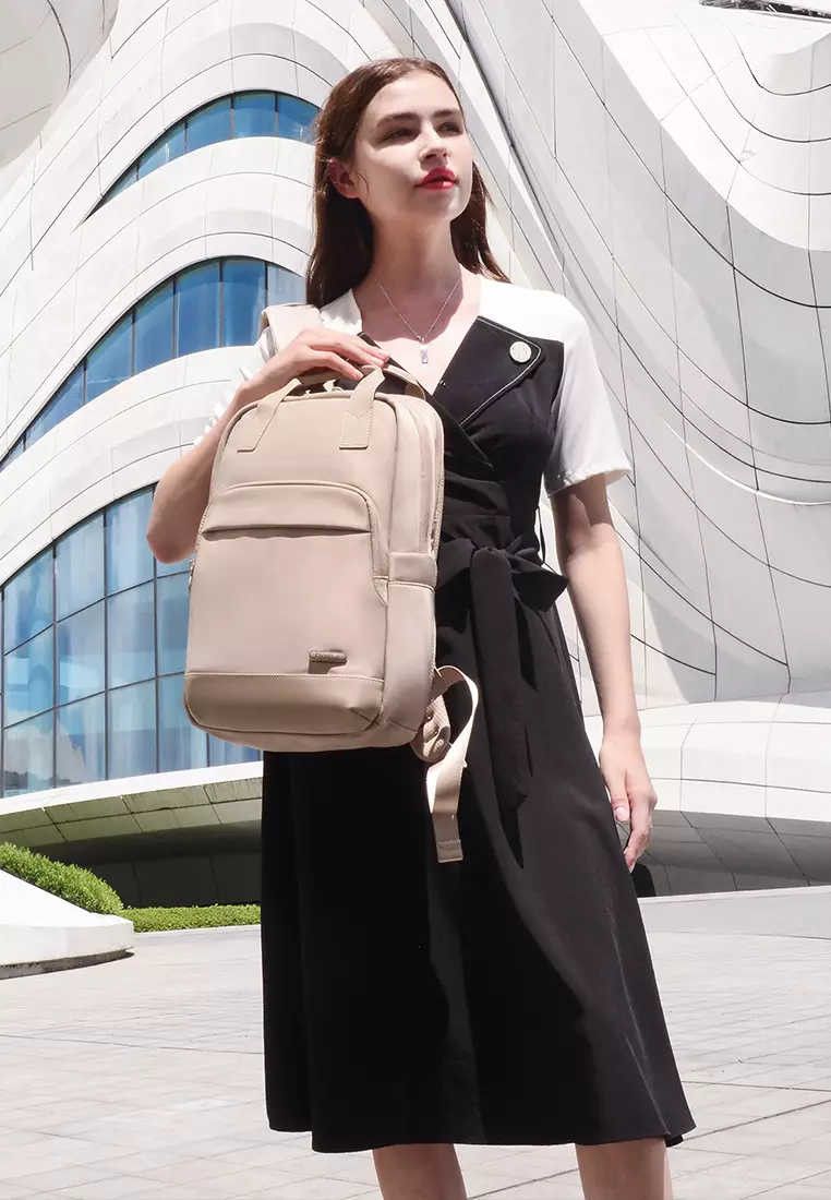 Nylon Lightweight College Bag 15.6 Inch Laptop Compartmen Travel Backpack For Women