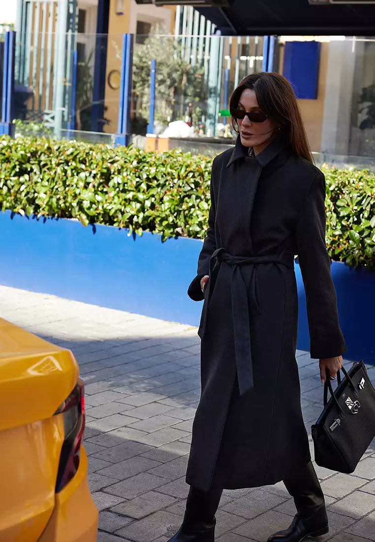 Black Belted Regular Wool Long Coat Formal Lined Coat TWOAW25KB00100