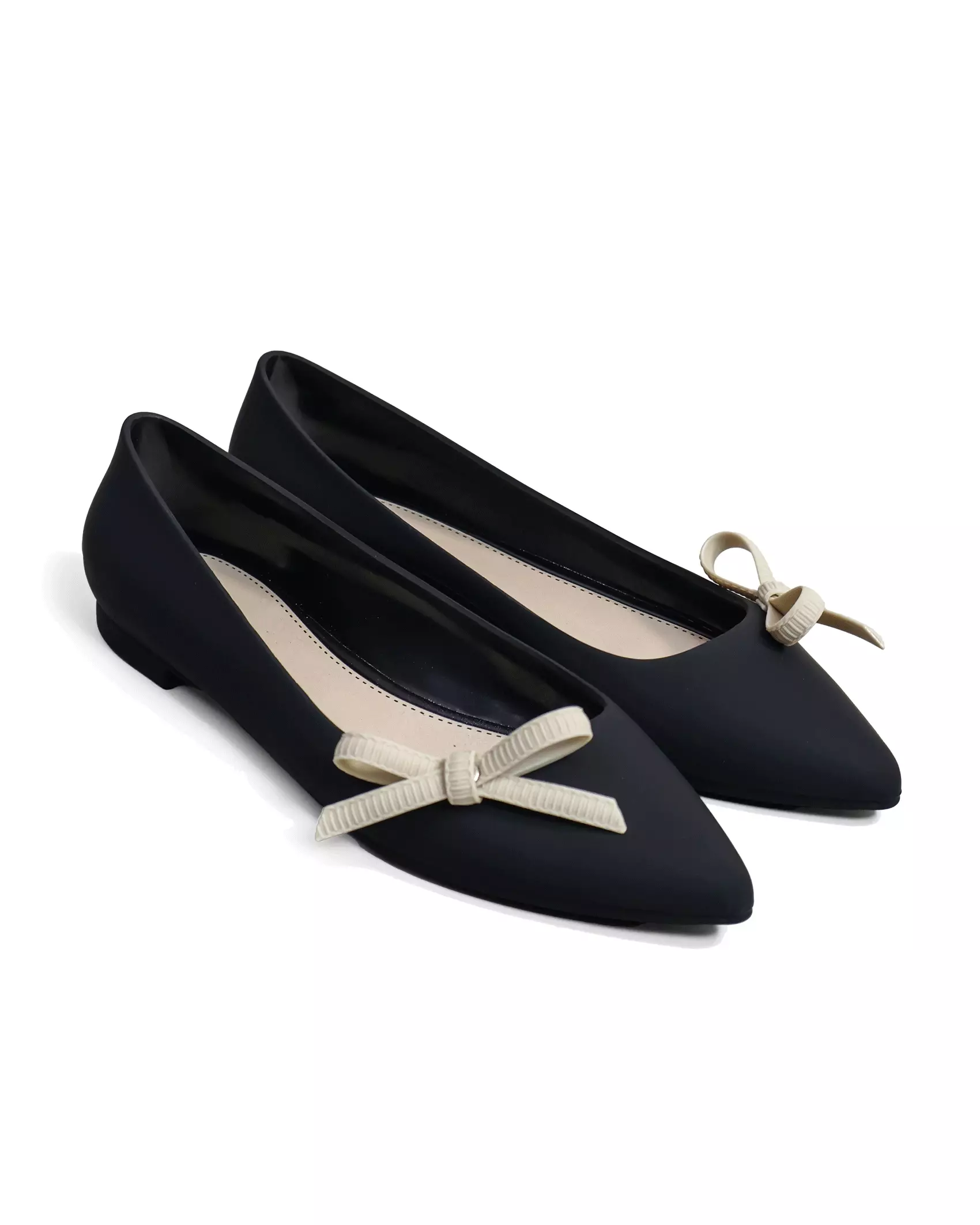 Dr. Kevin Sepatu Flat Wanita Kasual 531-200