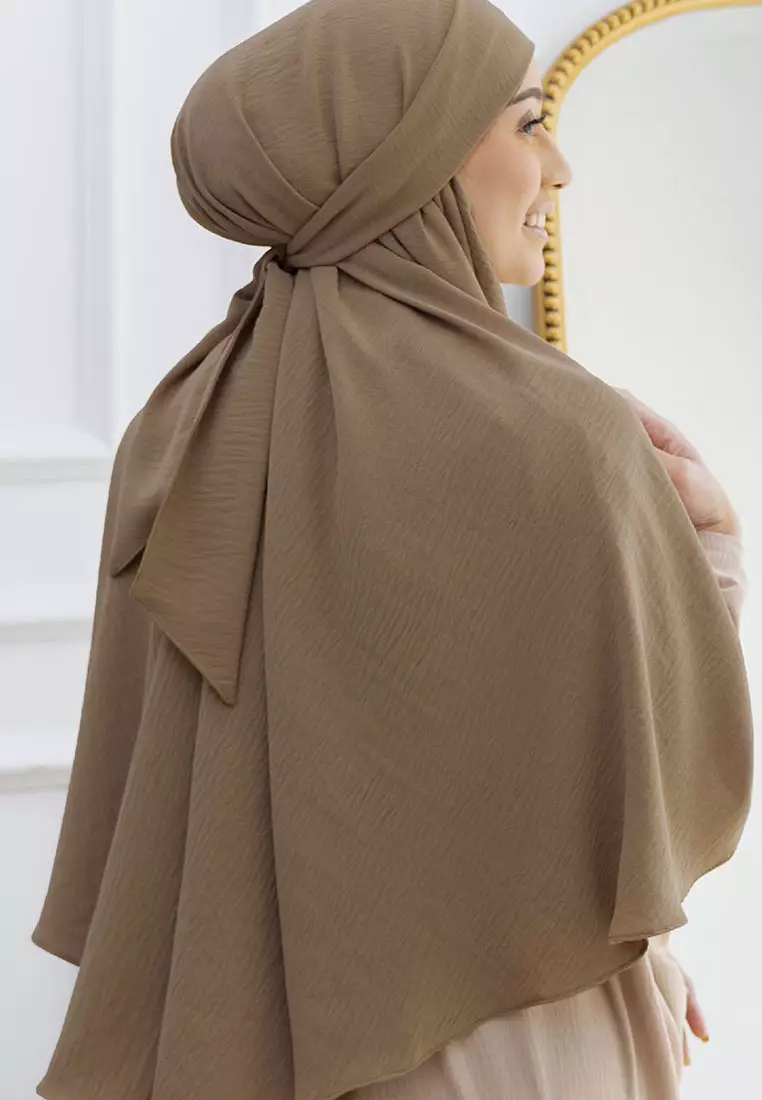 Halima French Khimar Hazelnut