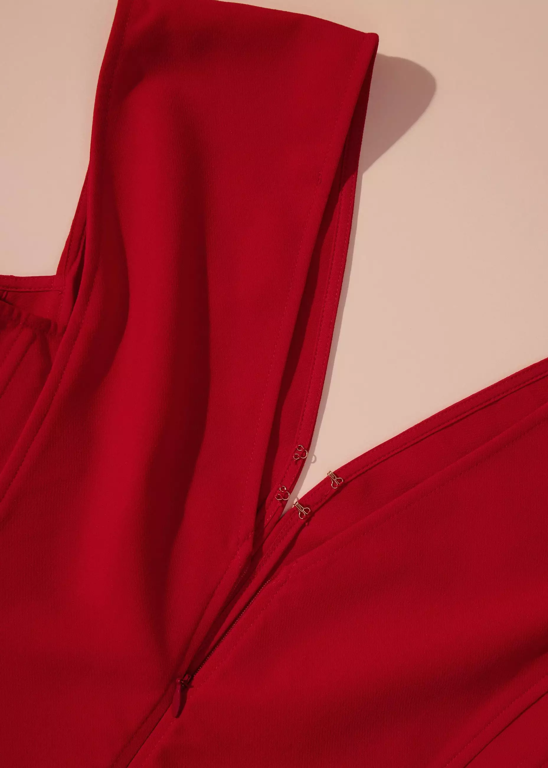 Atasan Wanita - Sofi V-neck Top