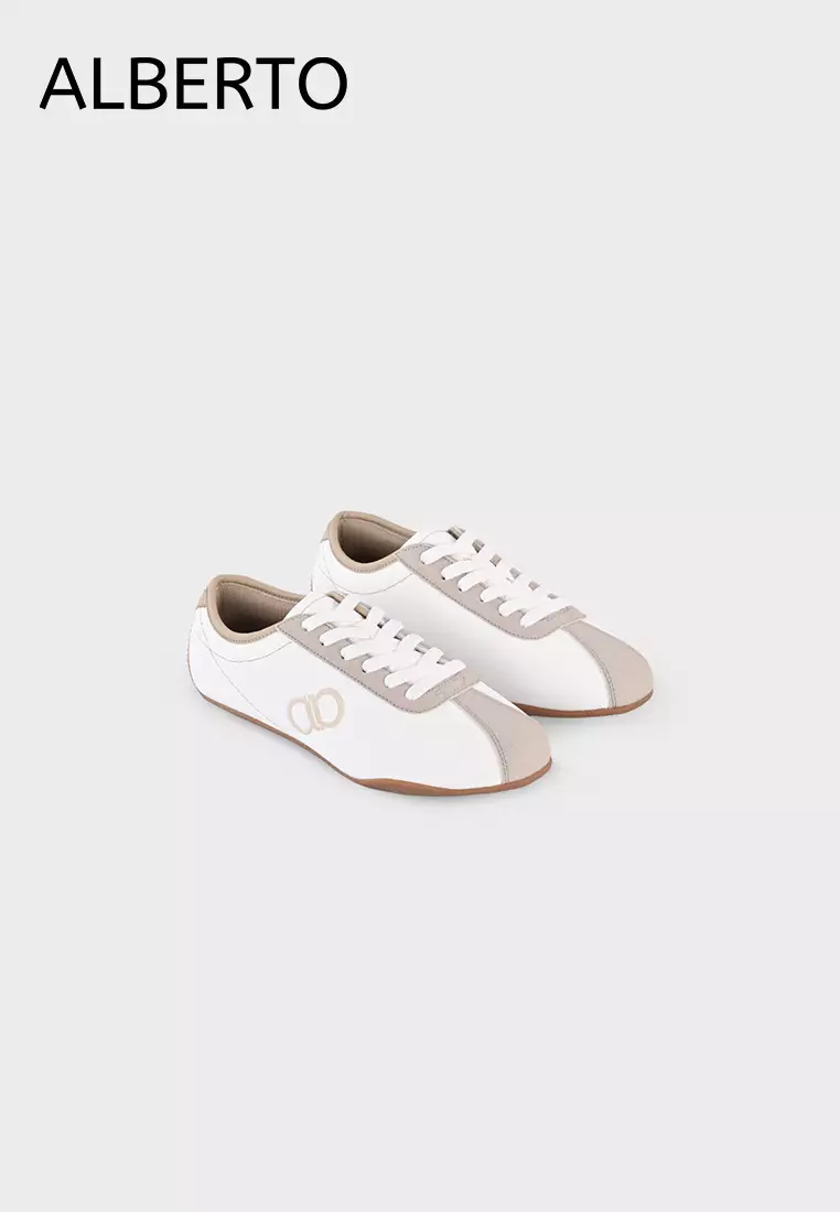 Women's Kei Lace-Up Sneakers