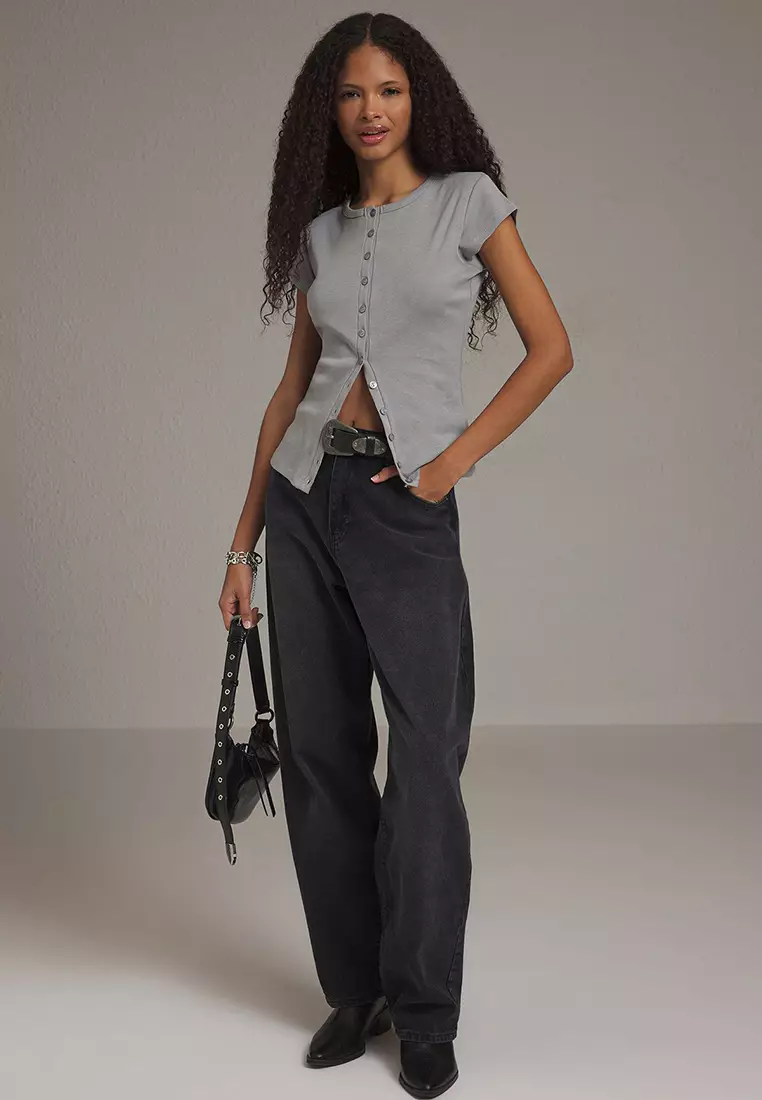 Grey Buttoned Fitted/Body Fitted Knitted Blouse Twoss25Bz00281