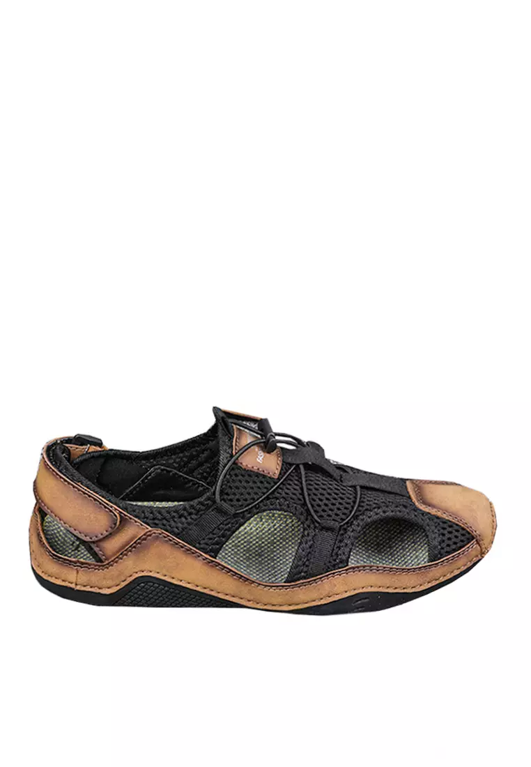 Discount on Twenty Eight Shoes  shoes - SKU: VANSA Comfortable Mesh Outdoor Sandals VSM-S2285