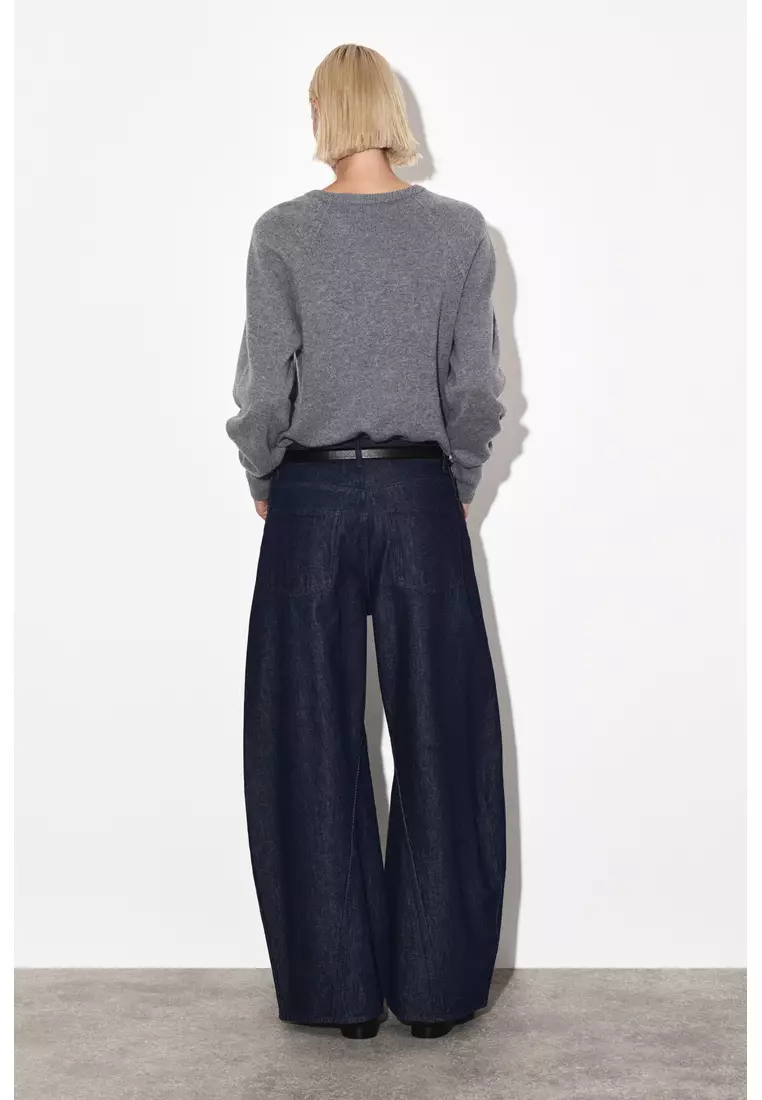 TWIST BARREL-LEG JEANS