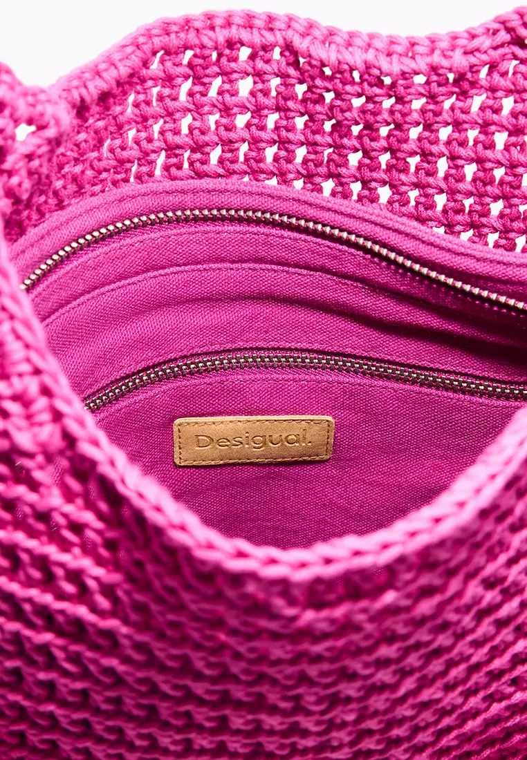 Crochet bag with flowers