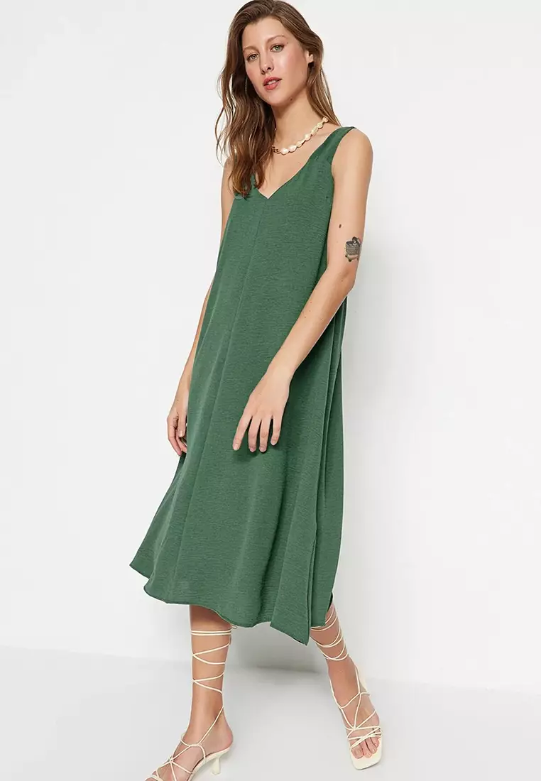 Jual Trendyol Relaxed Cut Midi Woven Dress Original 2024 ZALORA