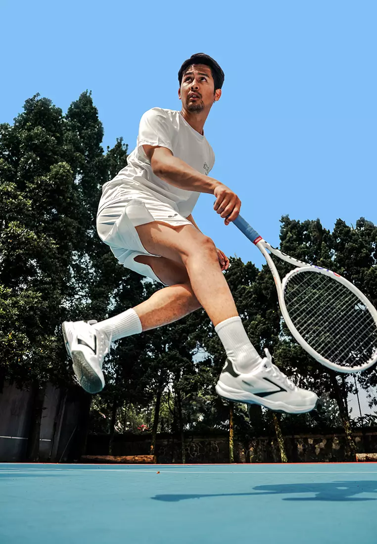 BRODO - Active Stance Tennis White Olive