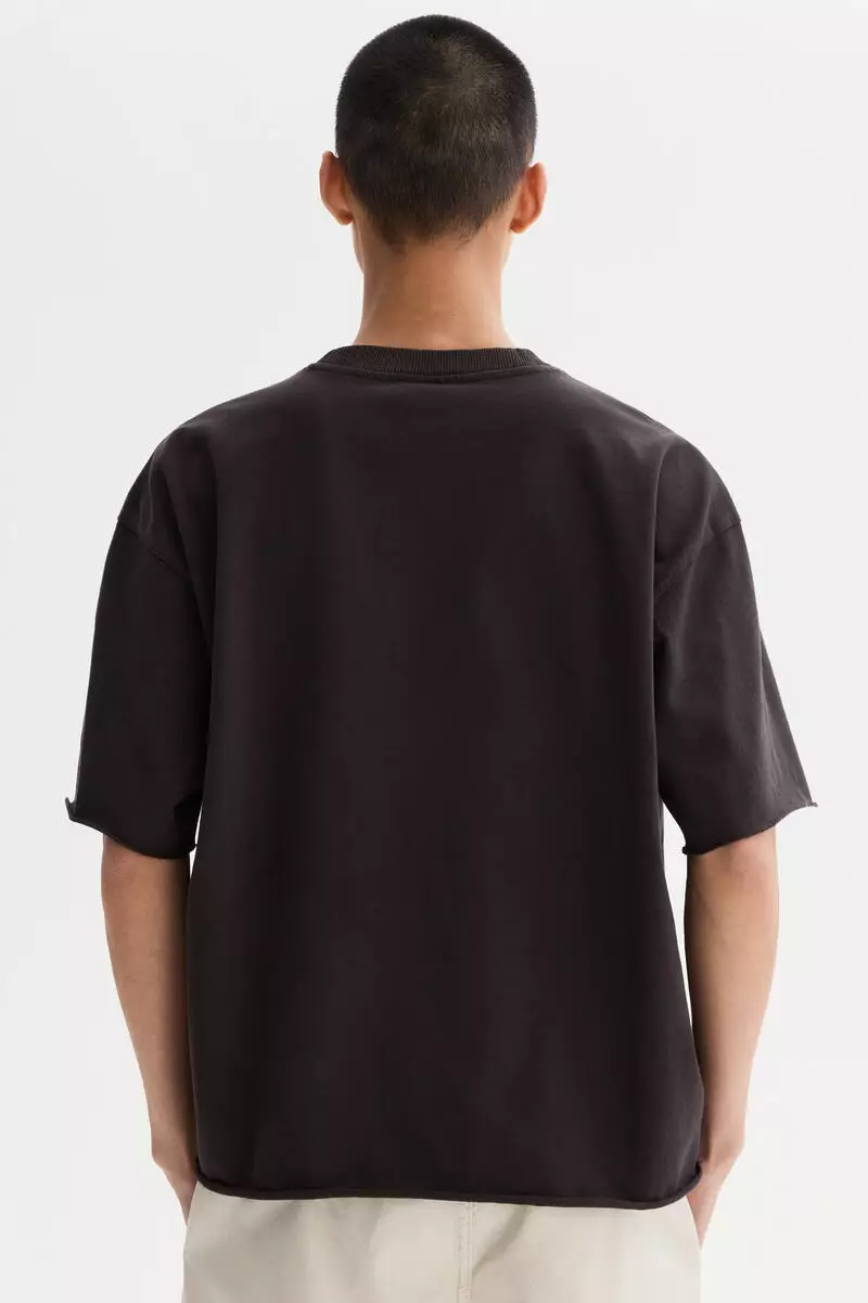 Oversized Fit Boxy-style t-shirt