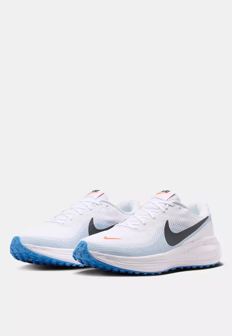 Revolution 8 Road Running Shoes