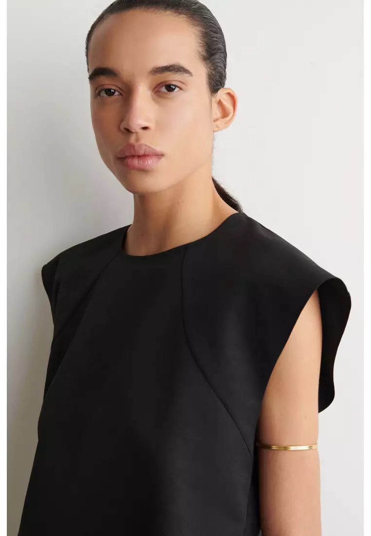 FLARED CAP-SLEEVE TOP