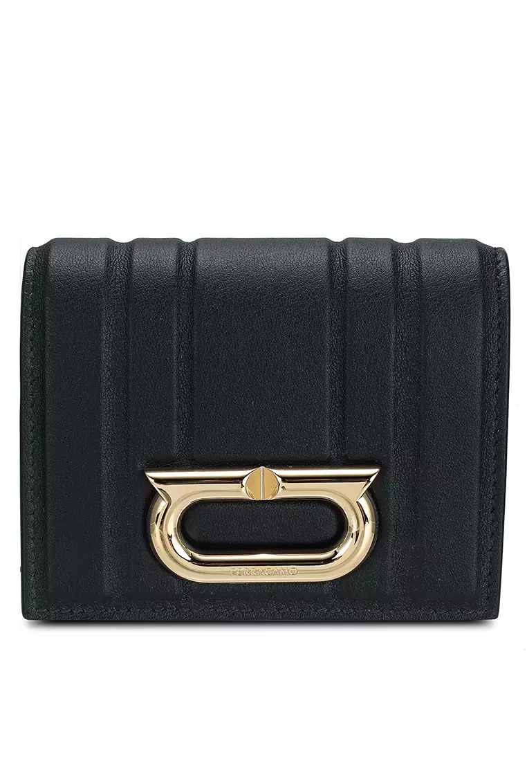 Ferragamo best sale wallet singapore