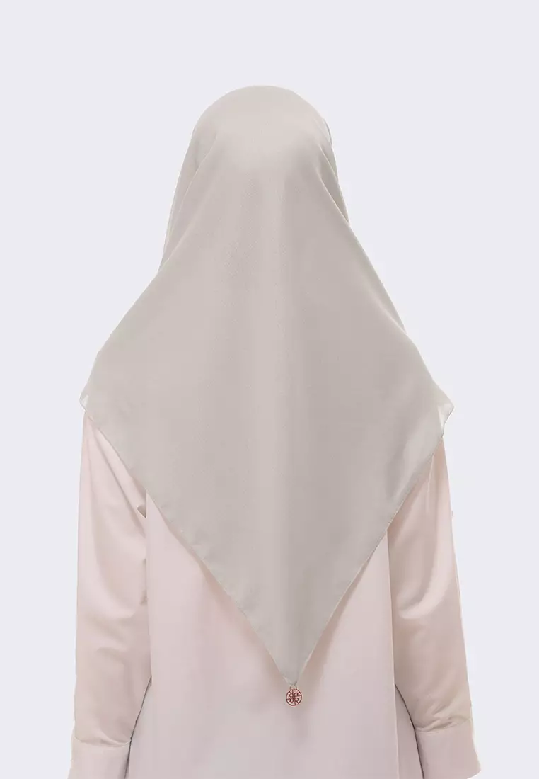 Ria Miranda Ivory Rarina Scarf