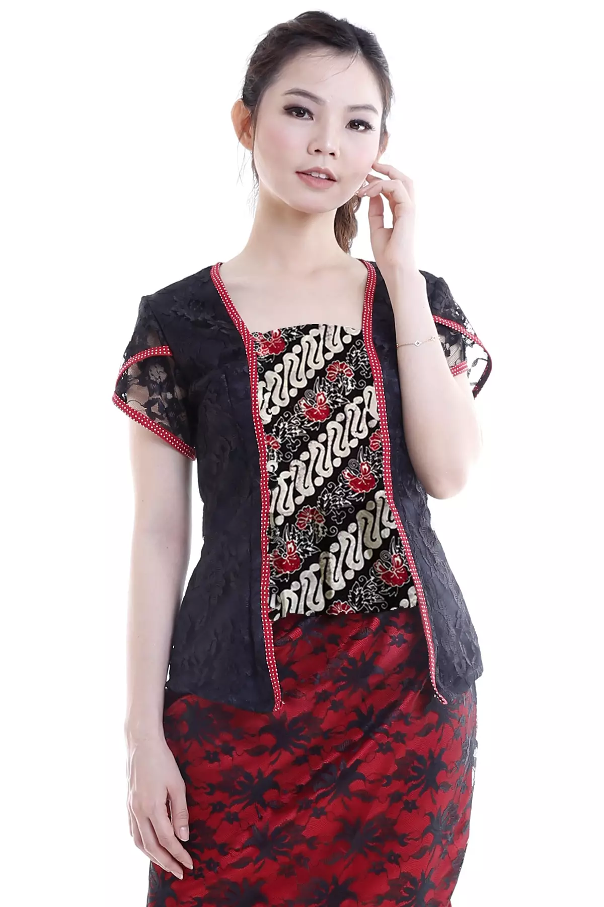 Soraya Lereng Abang Ireng Batik Kebaya