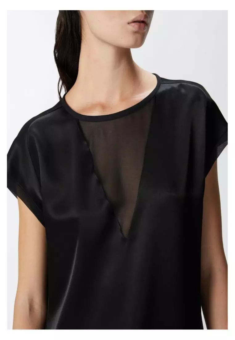 Buy Pinko T-shirt blouse in satin 2025 Online | ZALORA