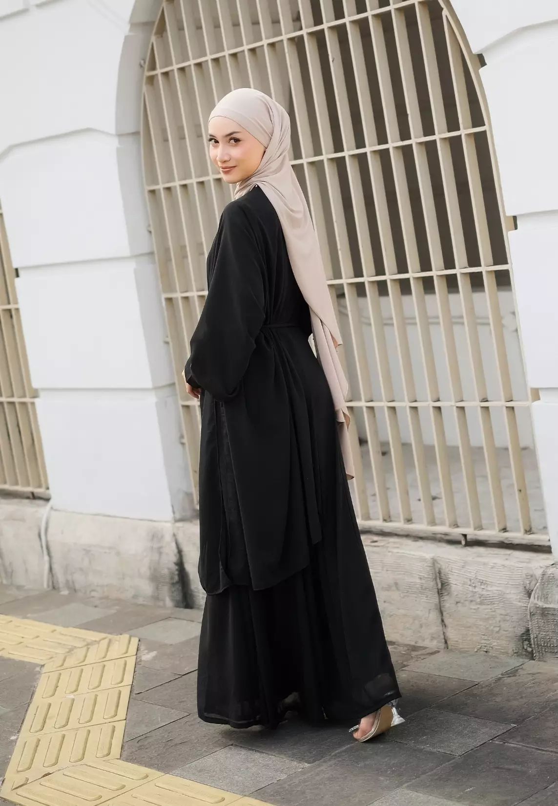 Anastasia Dress - Black