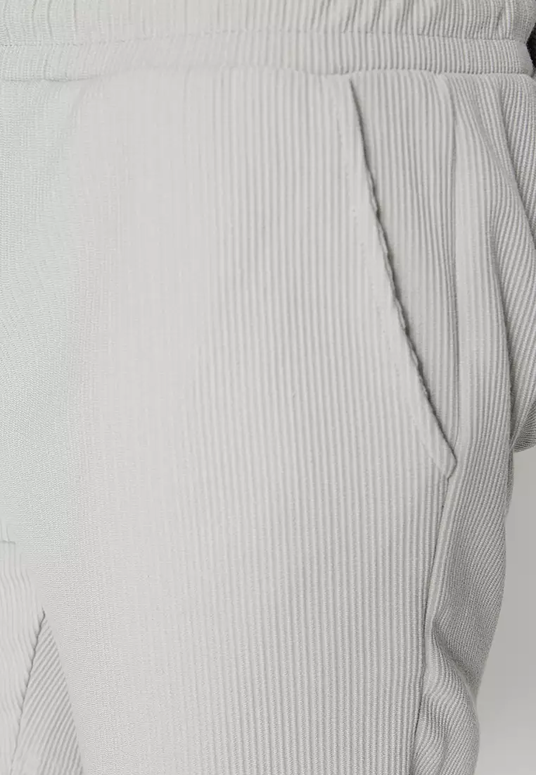 Basic Pull-on Shorts