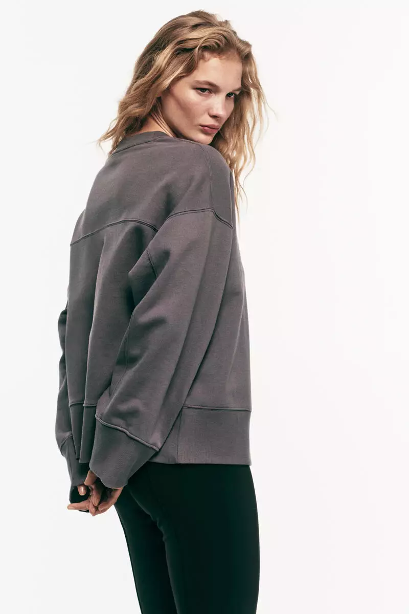 Oversized cotton sweatshirt