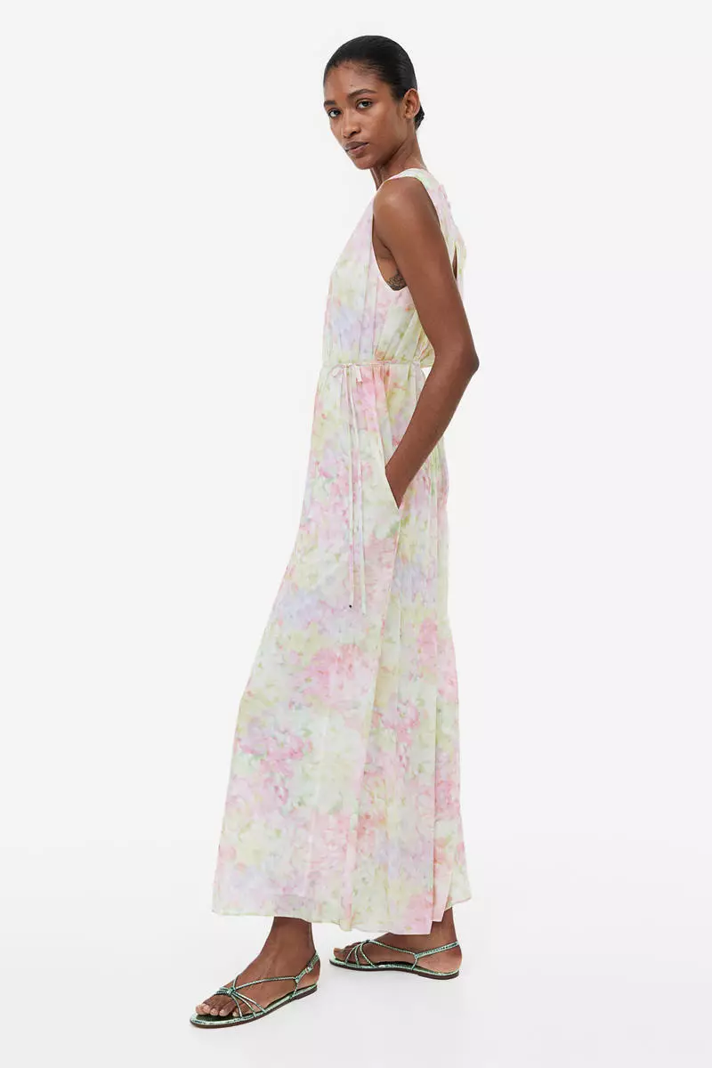 Crêpe V-neck jumpsuit