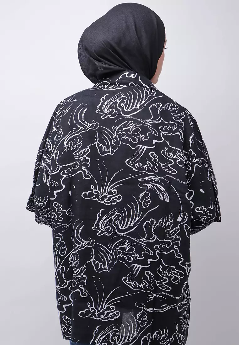 NTB05 KMN Kimono Outer Unisex Abstark 2 Hitam Putih