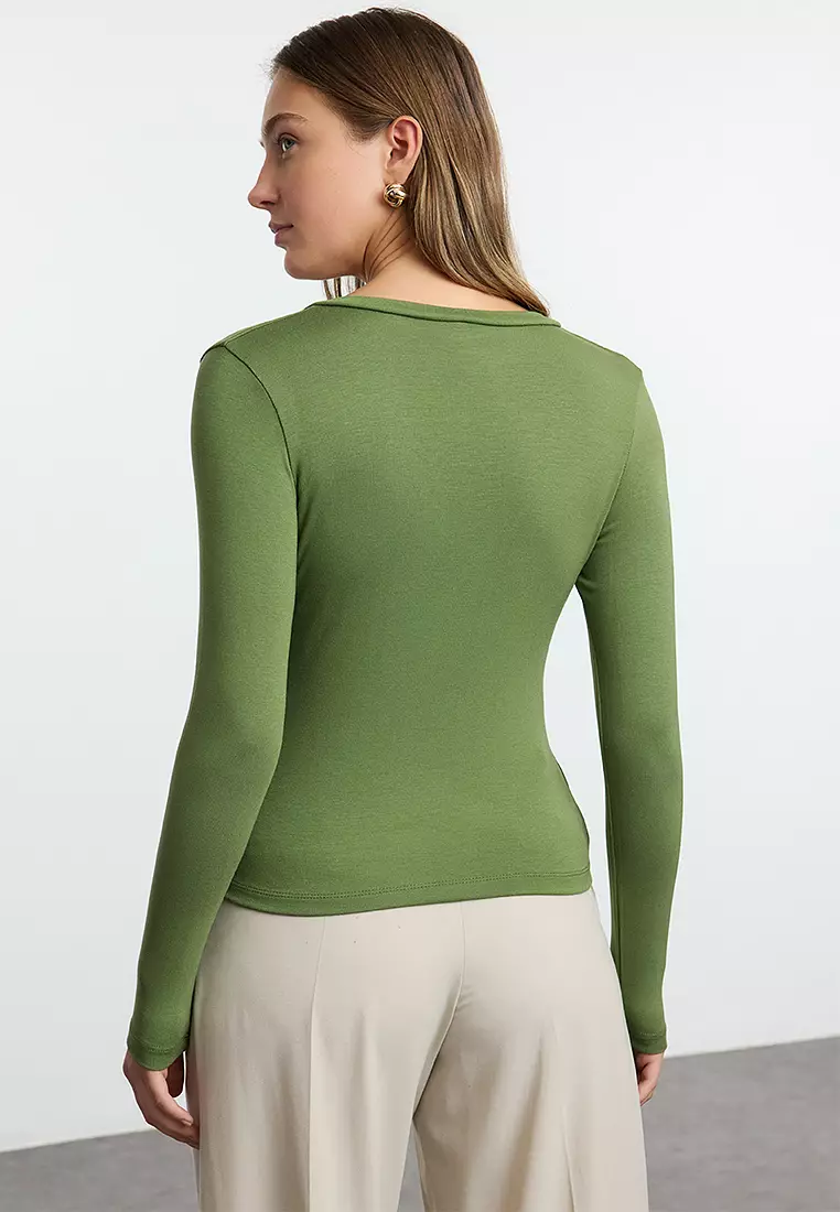 V-Neck Knitted Blouse