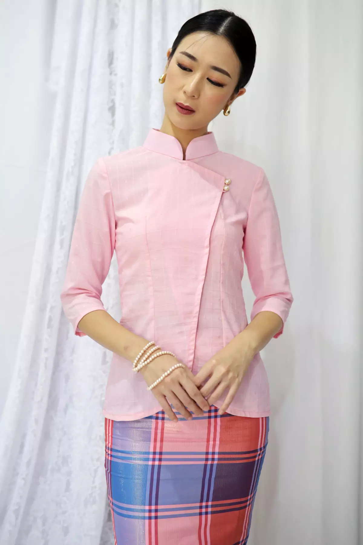 Devika Pink Emboss Kebaya Janggan
