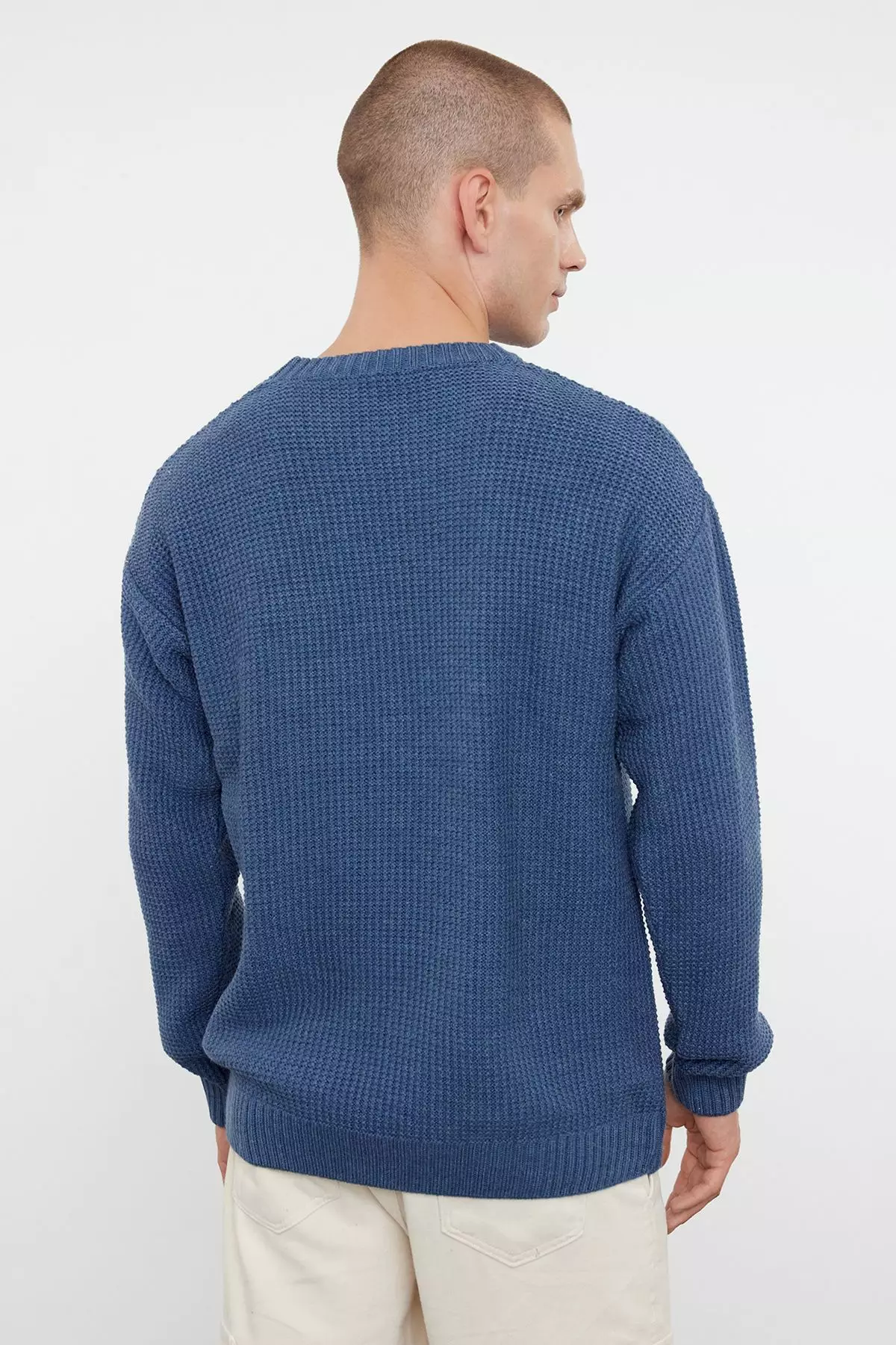 Indigo Oversize Crew Neck Textured Sweater TMNAW24KZ00032