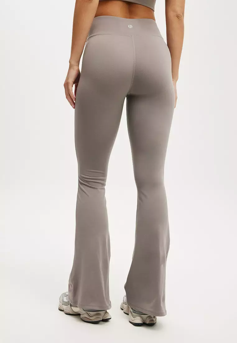 Ultra Soft Full Length Flare Asia Fit Pants