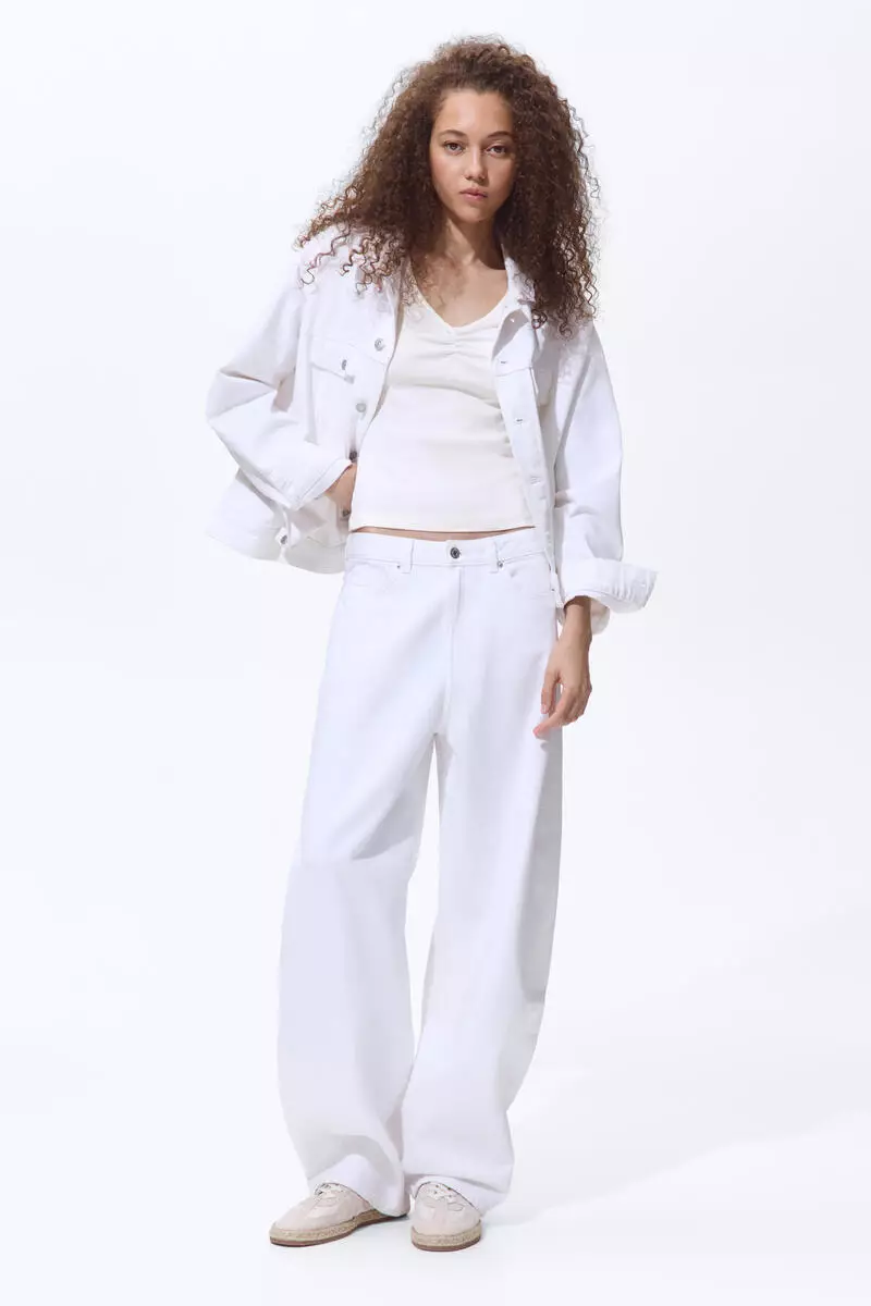 Ribbed V-neck top