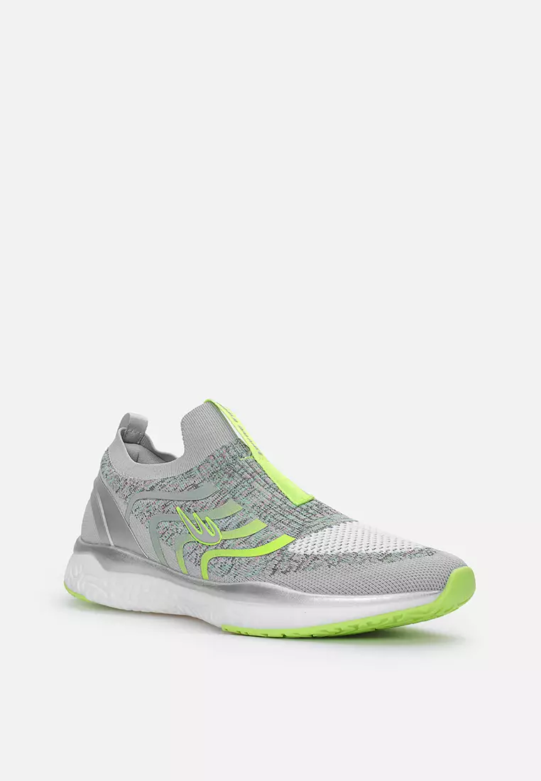 World balance online running shoes review