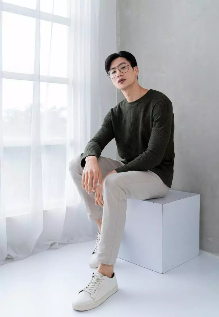 Kale Raffle Army Green Atasan Kaos Unisex Atasan Kaos Pria Hijau Atasan Kaos Kaos Polos Tekstur