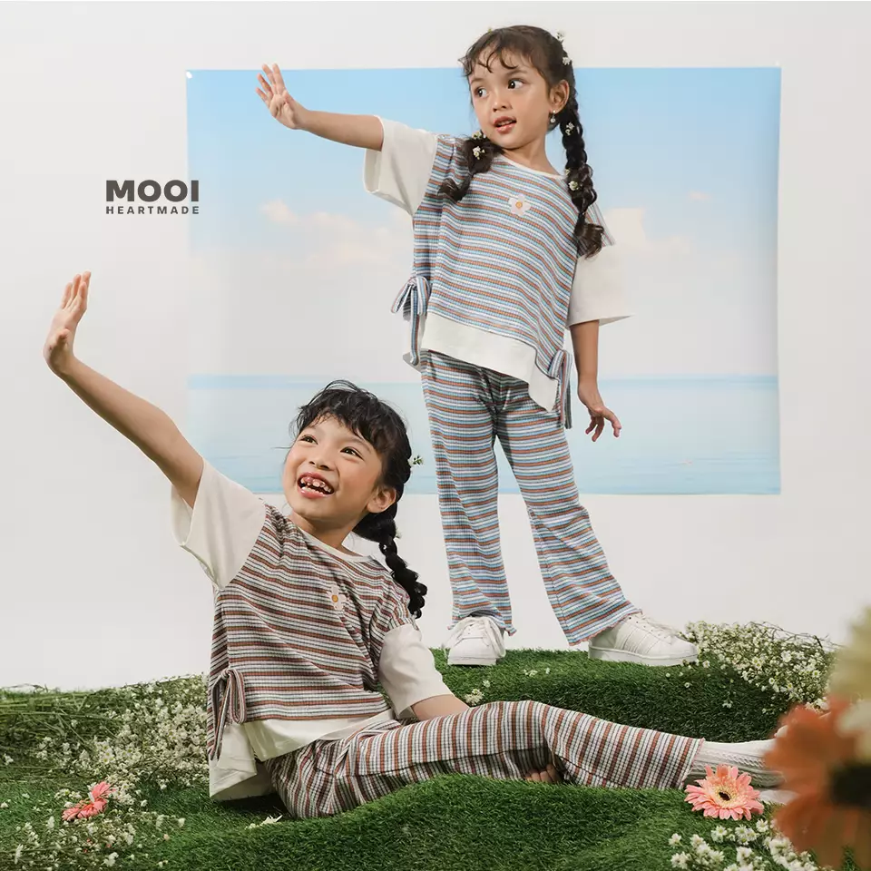 Mooi Atasan Anak Perempuan Chisa Striped Tee - Pink