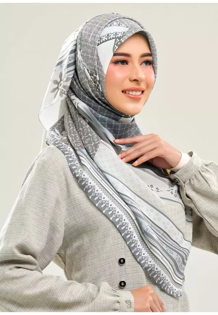 Rabbani - Kerudung Segi Empat Motif Tetra Binara - Green Fall