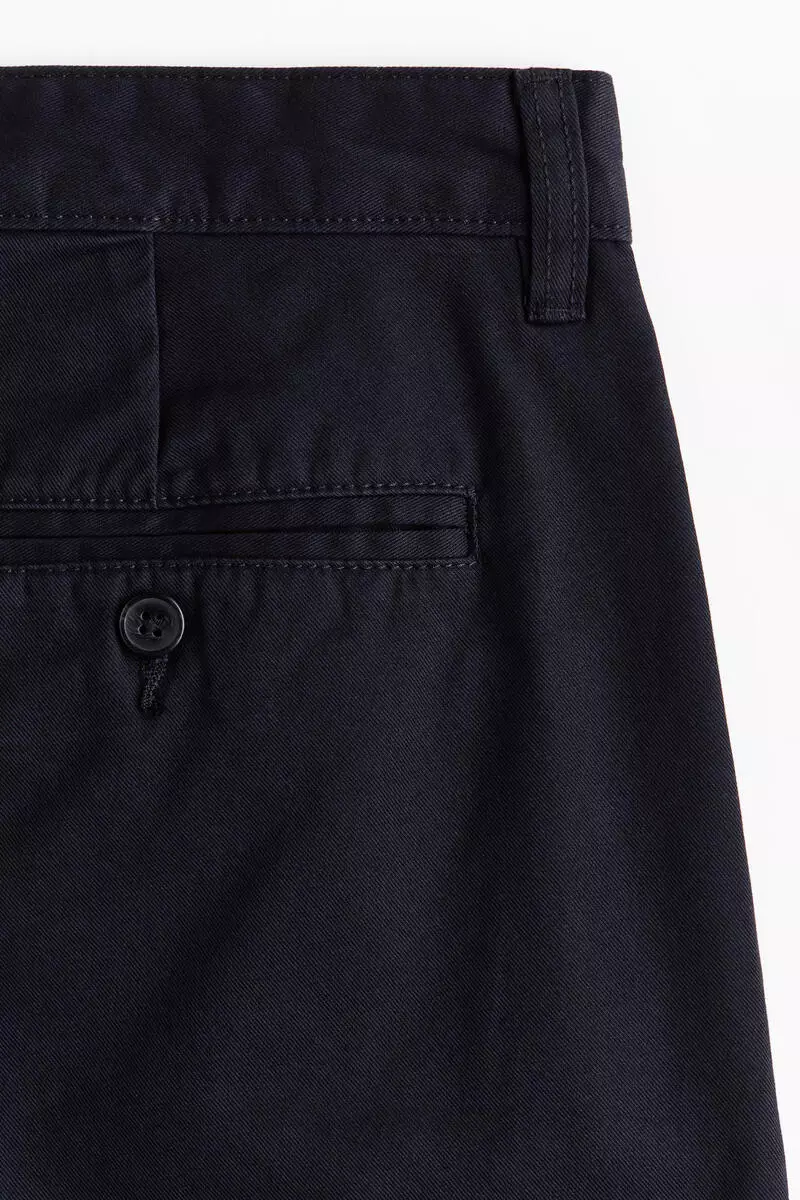 Relaxed Fit Cotton twill chinos
