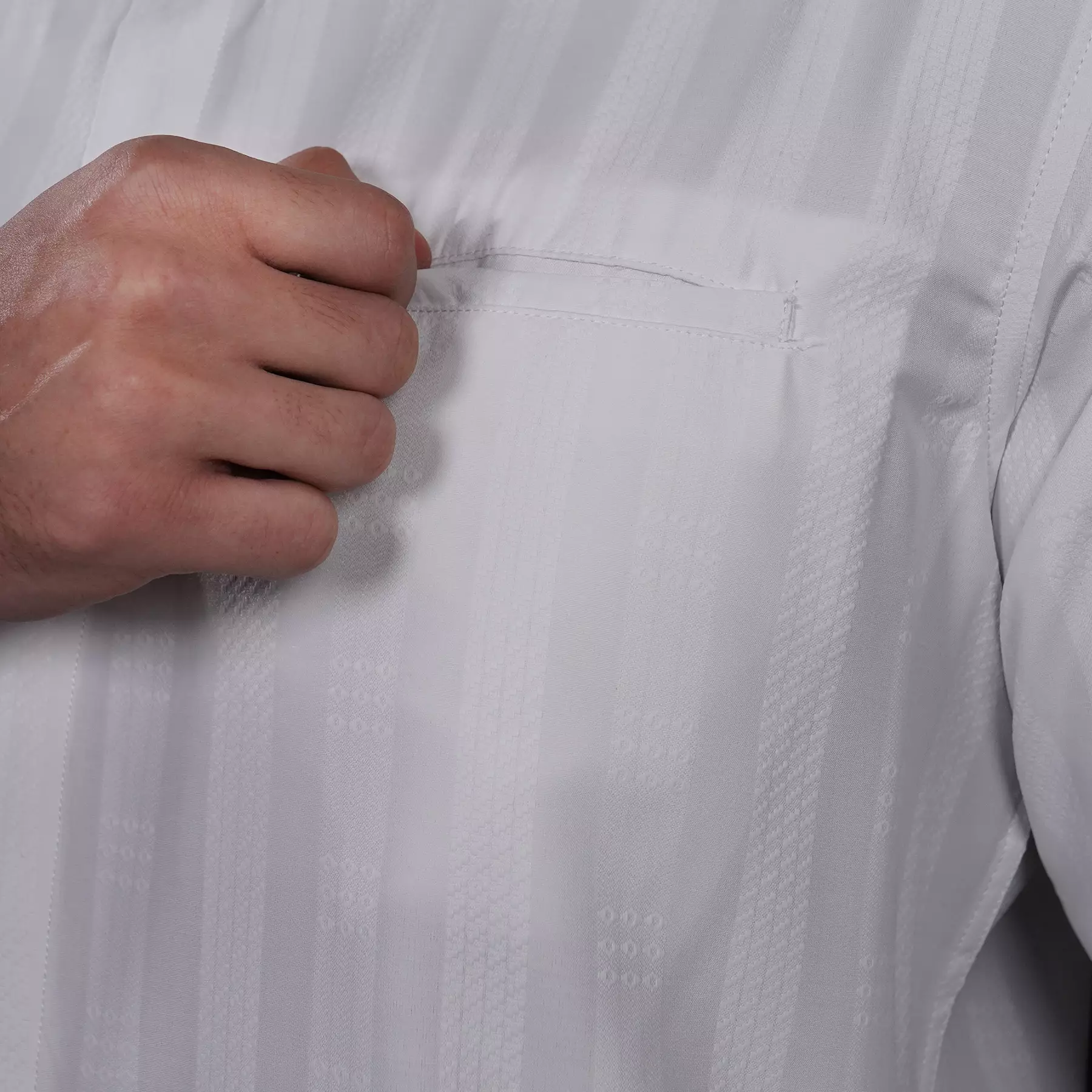 Casella Baju Koko Pria Lengan Panjang Premium Vertical White | Koko Elegant Musa Lengan Panjang 9004 White