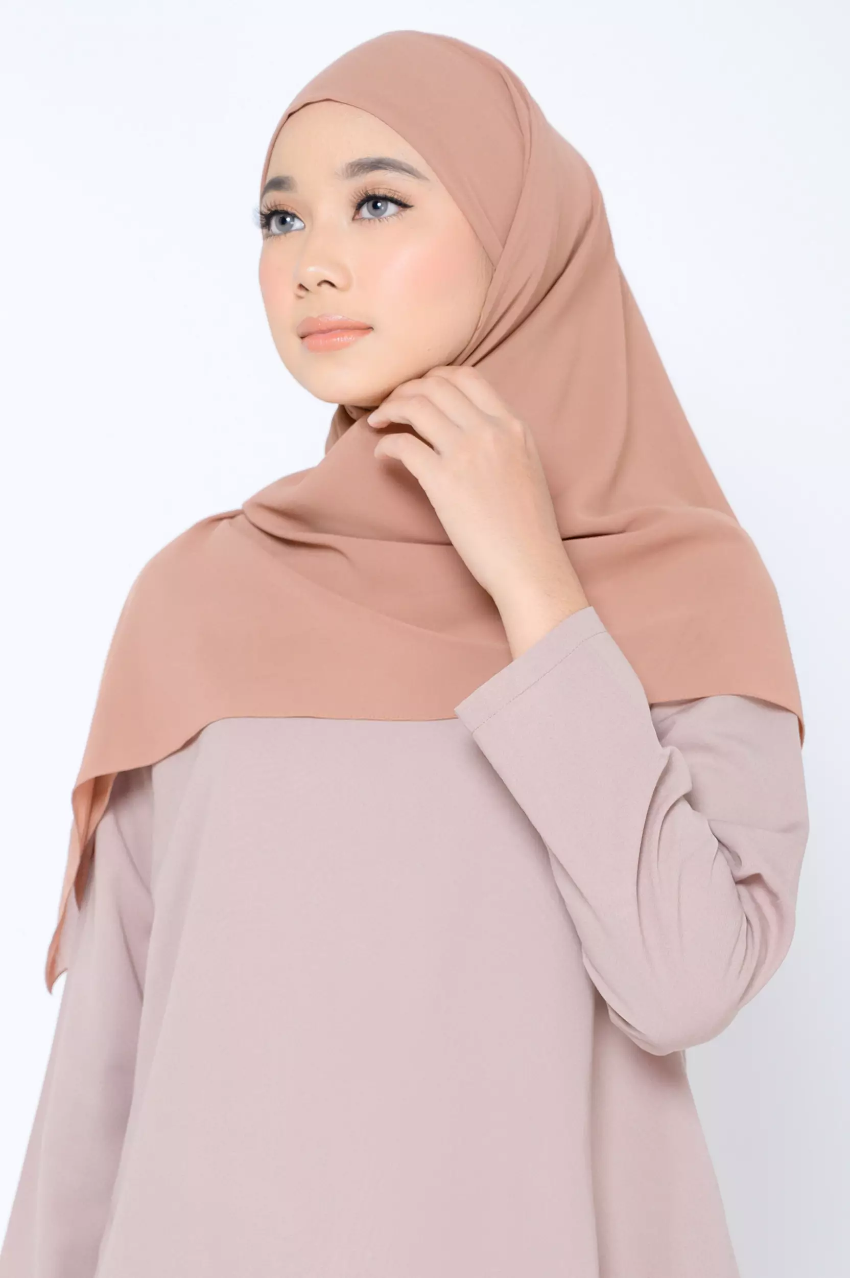 ZM Zaskia Mecca - Azel Mocca Hijab Kerudung Segi Empat