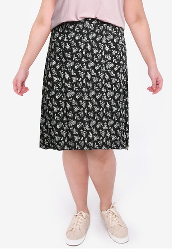 Only CARMAKOMA black Plus Size High Low Print Flowy Skirt 0492FAA07D85F6GS_1