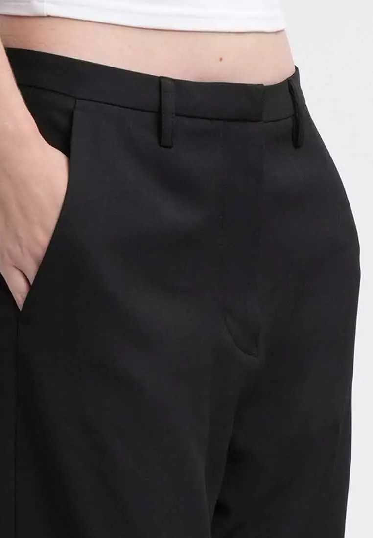 Naya Classic Wide-Leg Trousers