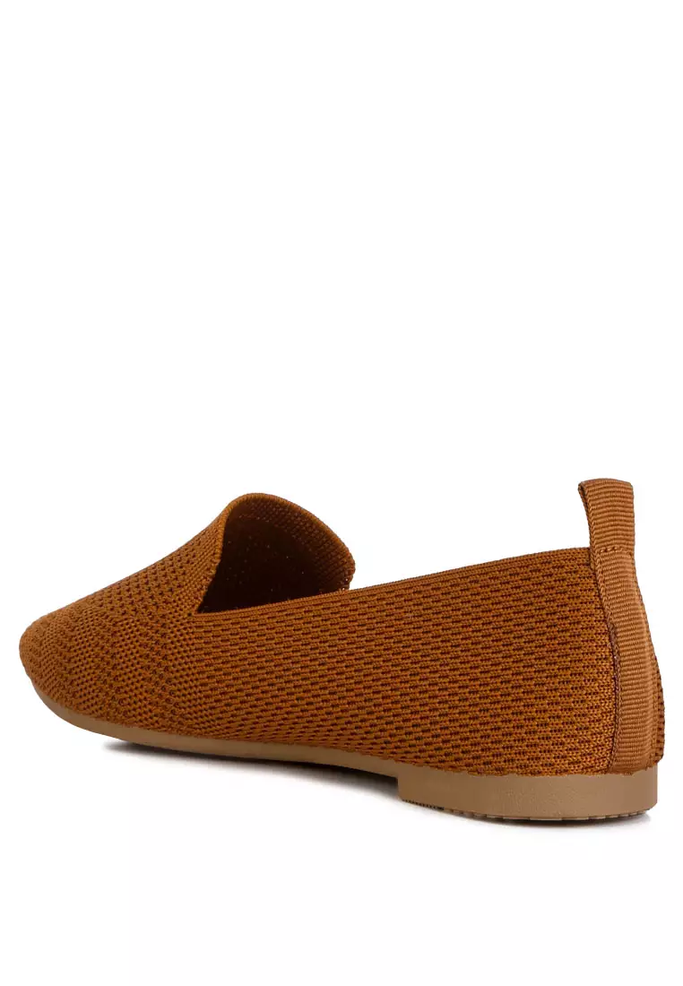 Knit Textile Solid Flats in Tan