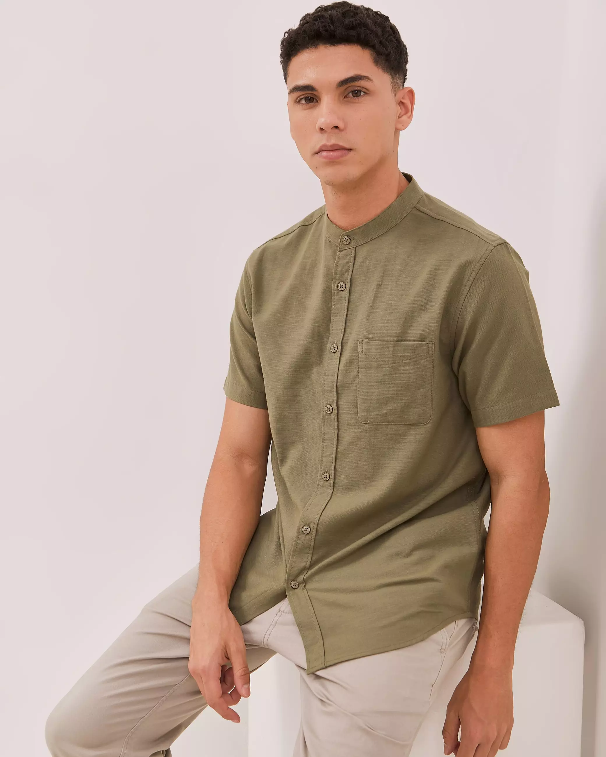 AMK Kemeja Shanghai Pria Lengan Pendek SHG Laurel Ss Olive