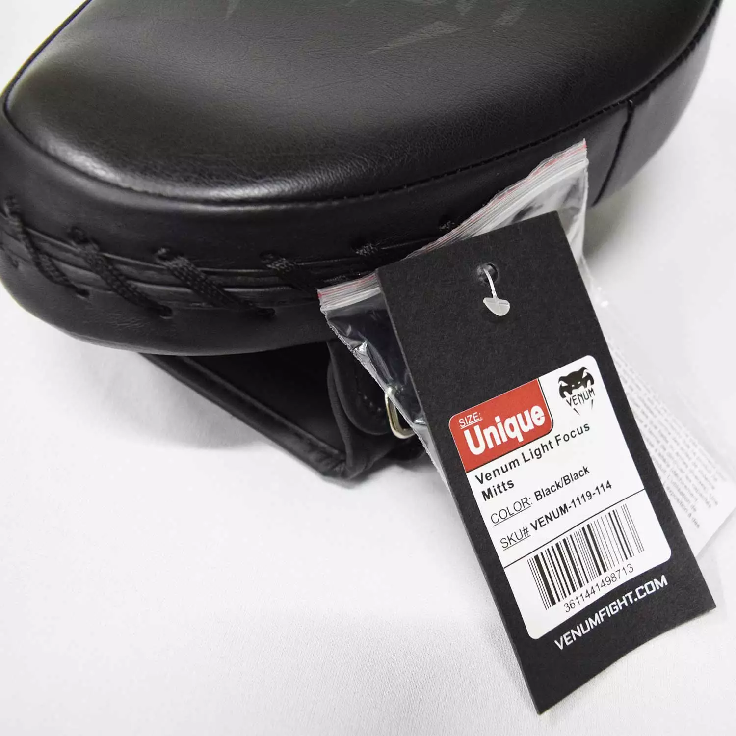 Venum Light Focus Mitts – Black/Black (Pair)