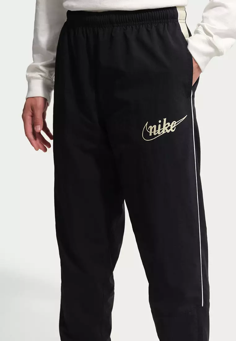 Sportswear Club Men's Lightweight Trousers