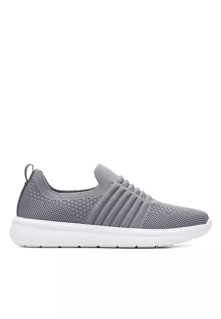 Discount on Clarks  shoes - SKU: Ezera Walk Slip-On Sneaker Light Grey