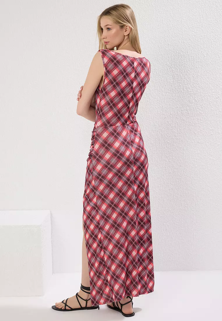Red Cowl Neck Plaid Patterned Slit Elastic Maxi Knit Dress