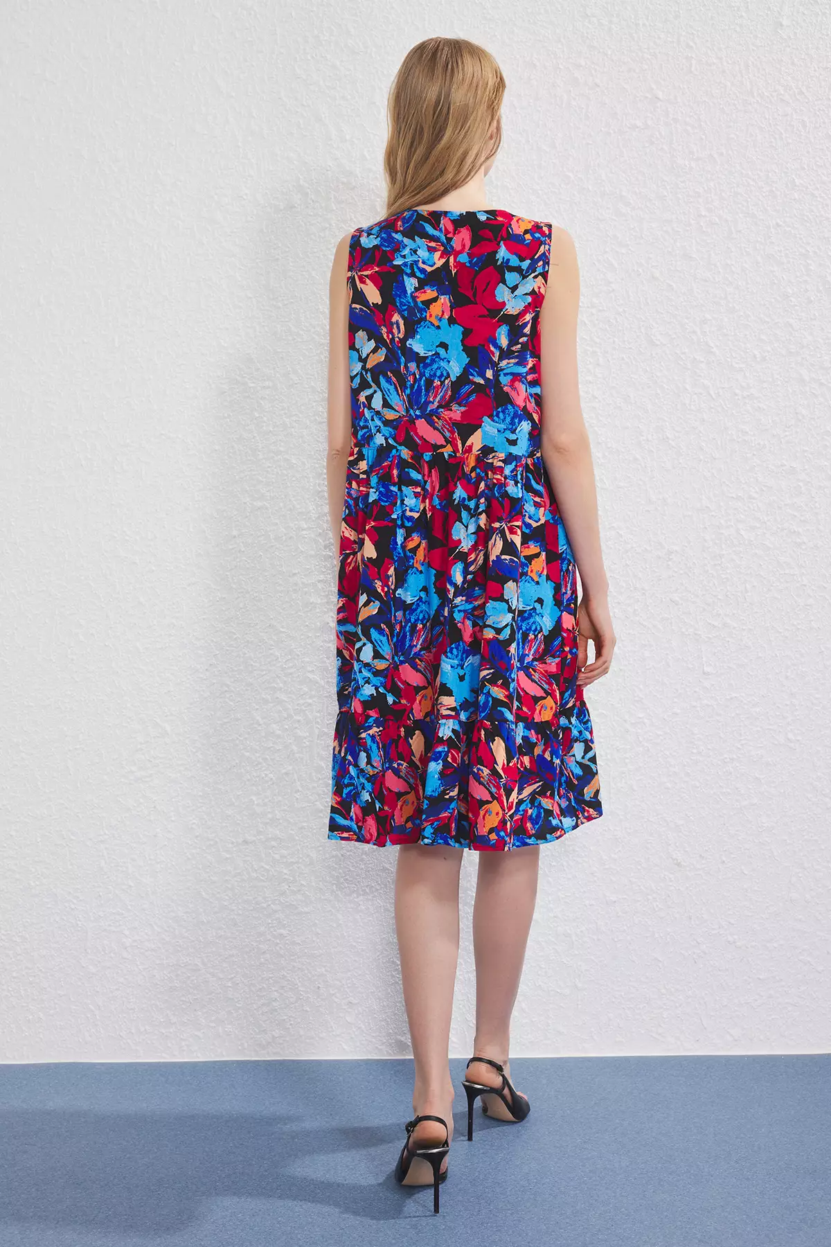Blue Floral Midi Woven Dress TWOSS25EL00767