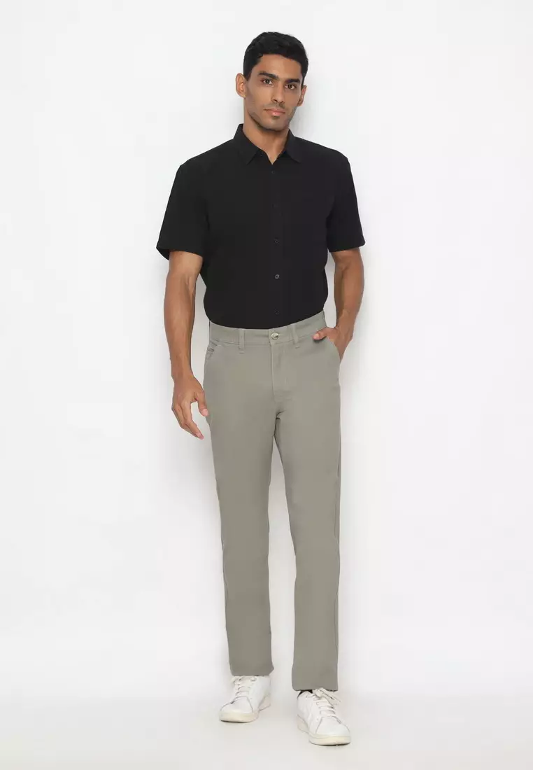 POLICE Celana Chino Panjang Cotton Premium Light Grey Regular Fit Pria