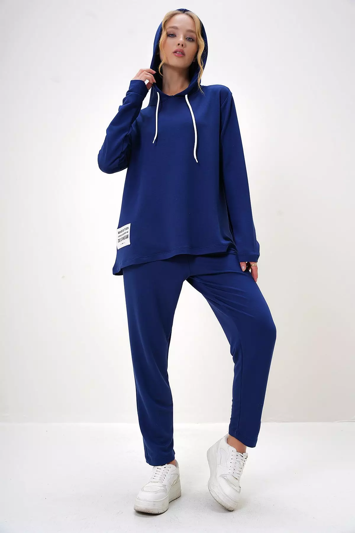 Women's Saxe Emblem Detailed Hooded Two Yarn Tracksuit