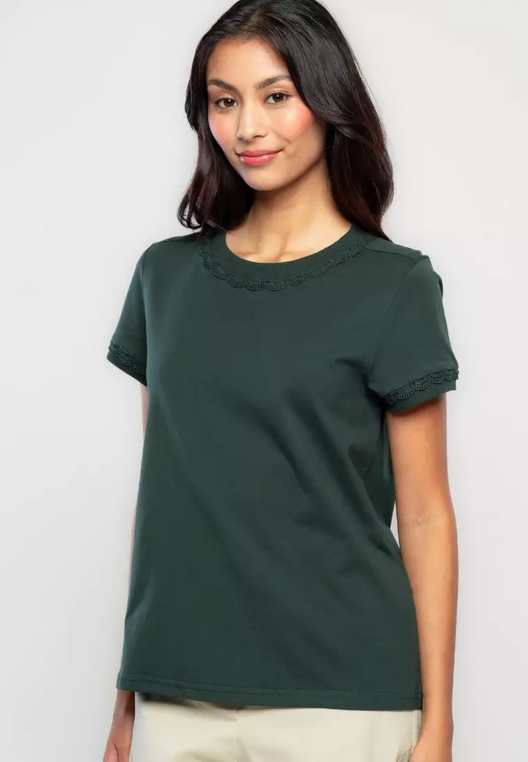 Araceli T-shirt with Braided Neckline Detail