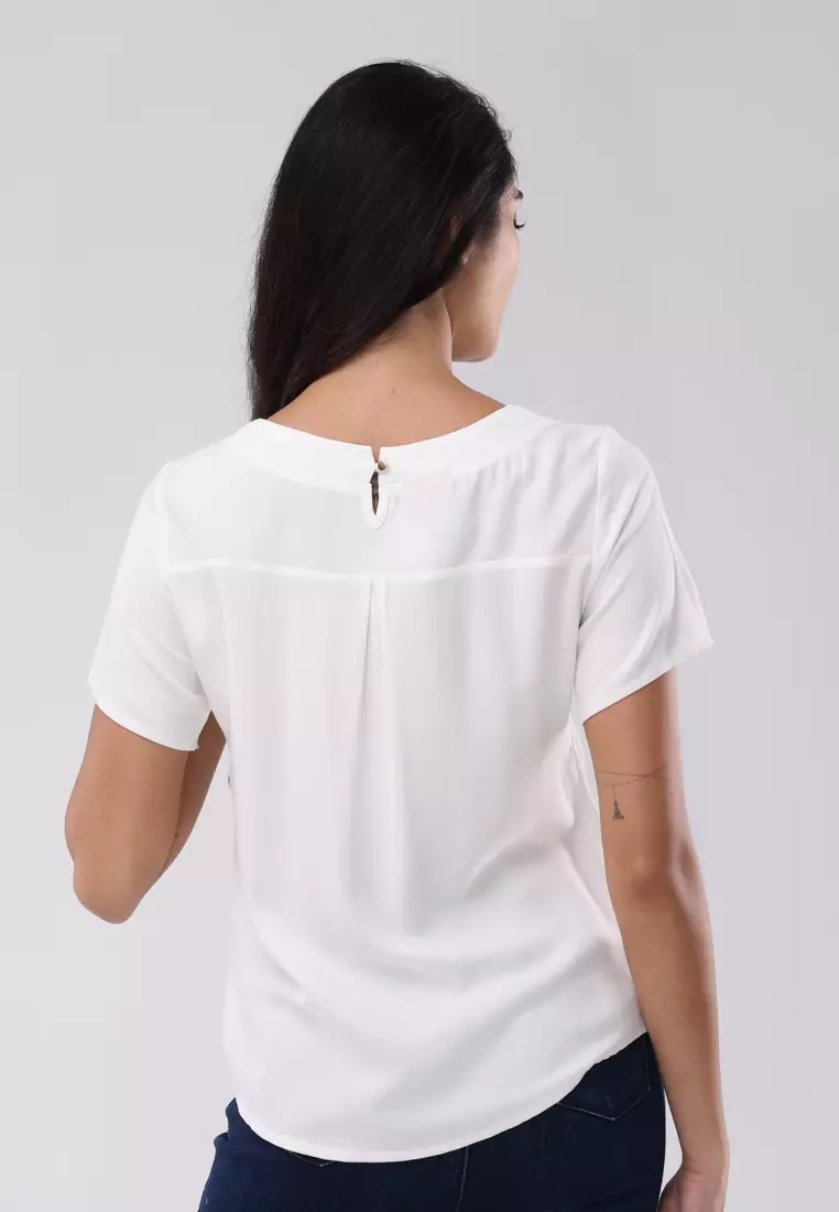 Bold Twill Short Sleeves Round Neck Blouse